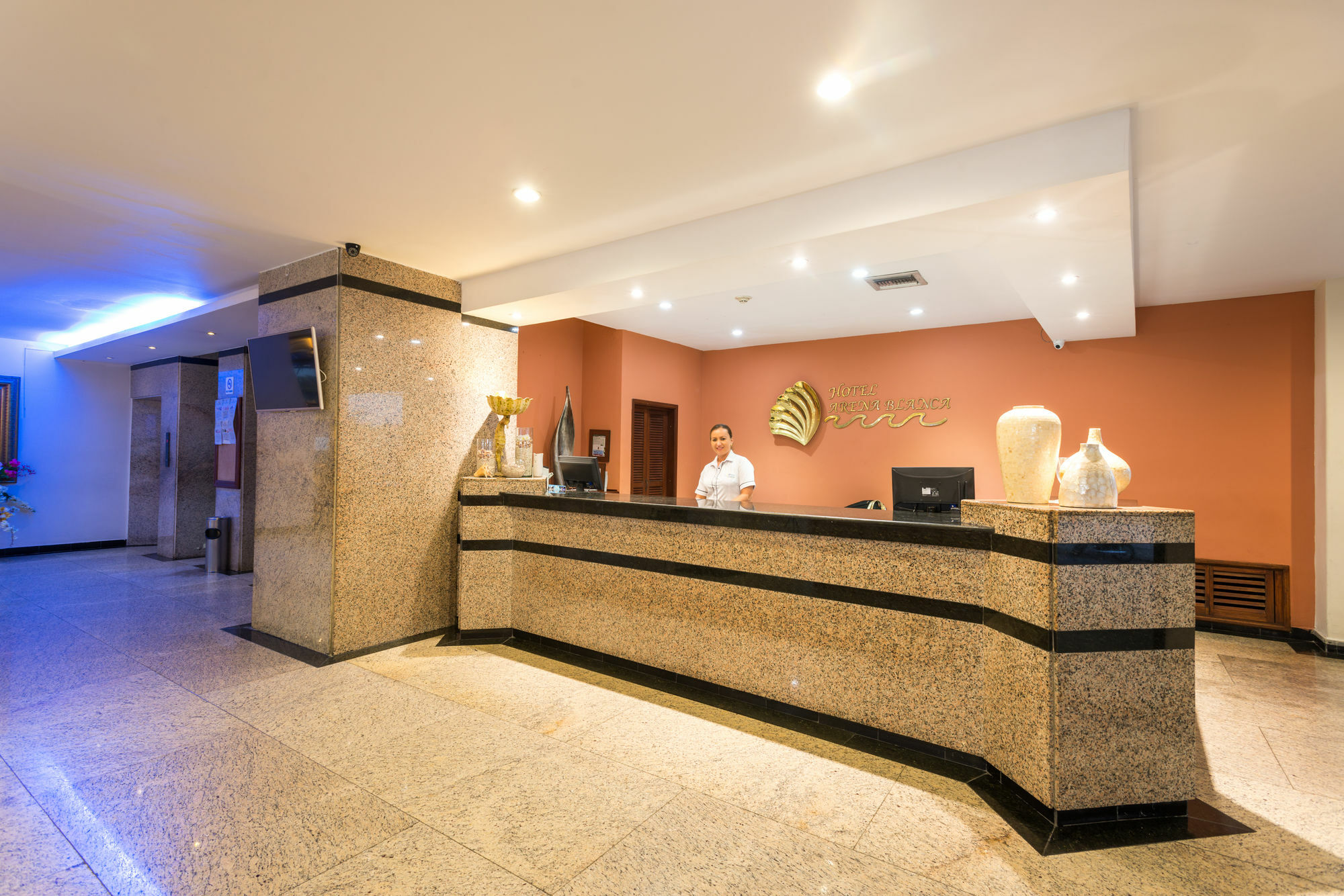 Hotel Arena Blanca By Dorado San Andrés Eksteriør billede